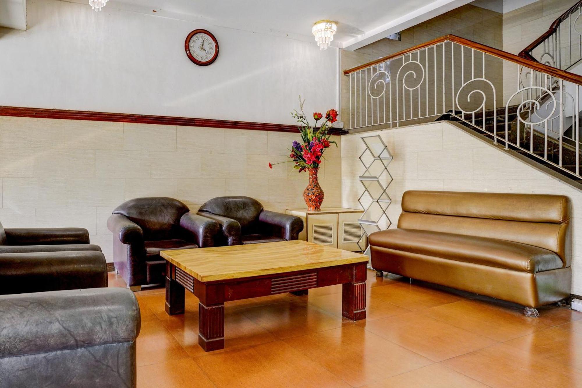 Collection O Martins Inn Arnalapada Εξωτερικό φωτογραφία